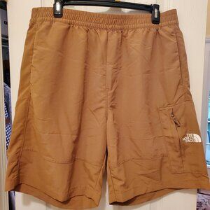 NWOT Men's Notth Face Shorts Large
